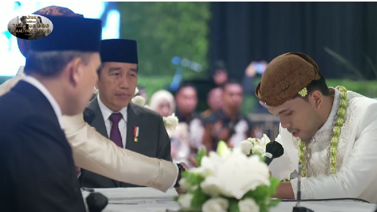 Le président Jokowi devient témoin d’Aaliyah Massaid et Thariq Halilintar