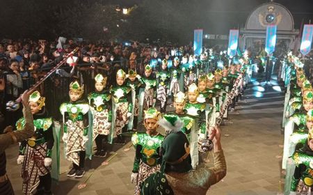 Ketum PP Muhammadiyah Lepas Gema Takbir 2023 di Yogyakarta