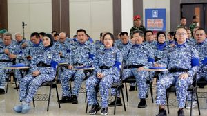 PAN Gembleng cadre des membres de la Chambre des représentants et des candidats au conseil d’administration du DPP participer à une formation semi- militaire