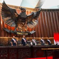 Tidak Ada Baju Adat di Sidang Tahunan Kali Ini, Prabowo Pakai Jas Abu-abu