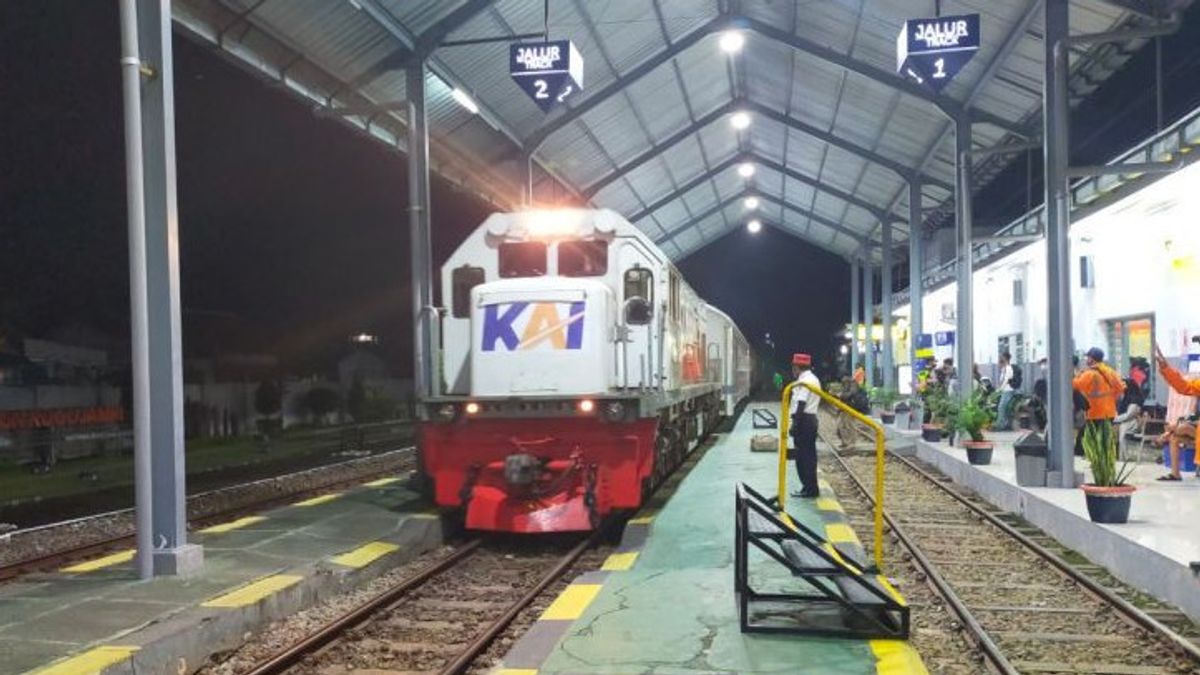 سجلت KAI 1.7 مليون تذكرة قطار لفترة Lebaran Ludes بيعت