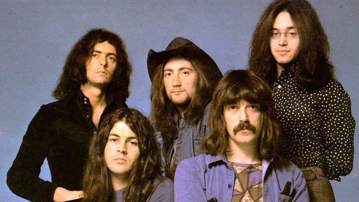 Flashback Of Deep Purple's Career Before Watching Their Action In Solo