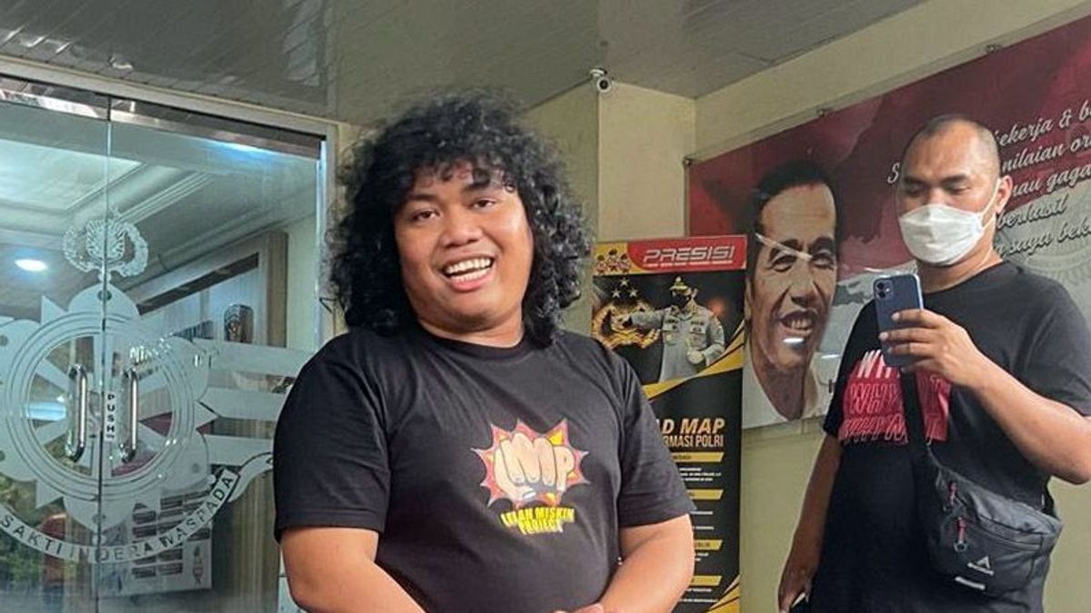 Marshel Widianto's Good Intention To Dea Onlyfans By Buying Porn Videos Instead, Takes Him To The Police