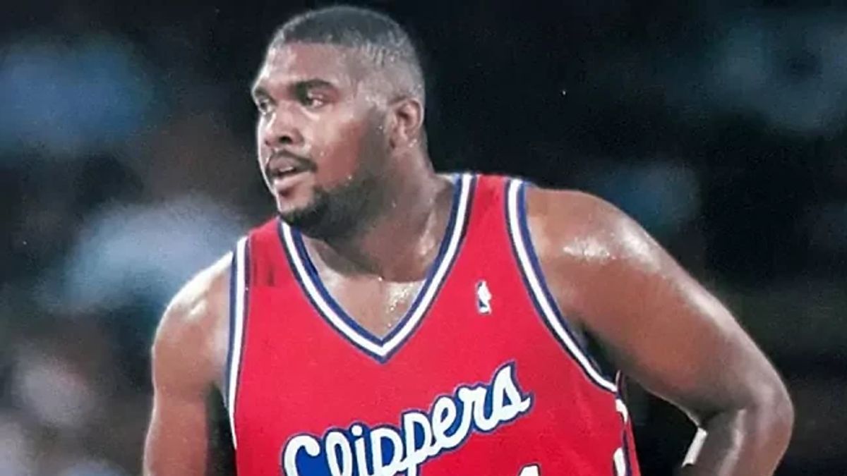 John Williams, The Only Basketball Player To Be Suspended For One Season For Being Overweight