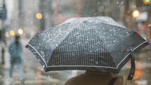 BMKG Ramalkan Jaksel dan Jaktim Turun Hujan Siang Ini