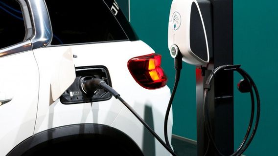 Electric Vehicle Tax Changes, DKI Still Provides Incentives
