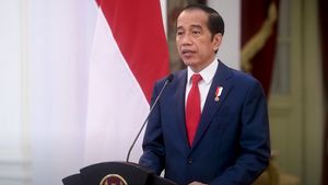 Sempat Batuk Saat Menyapa Pelajar Peserta Vaksin COVID-19, Istana: Presiden Jokowi Sehat