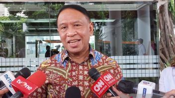 Zainudin Amali Brings A Letter Of Resignation As Minister Of Youth And Sports To The Minister Of State Secretary, Monday Scheduled To Meet Jokowi