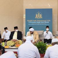 Terapkan Ilmu Marketing, Airlangga Sebut Kakek Yusuf Mansur Punya Nomor Anggota Golkar