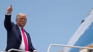 Televisi Ternama Pakistan Cabut Berita Rencana Kunjungan Trump