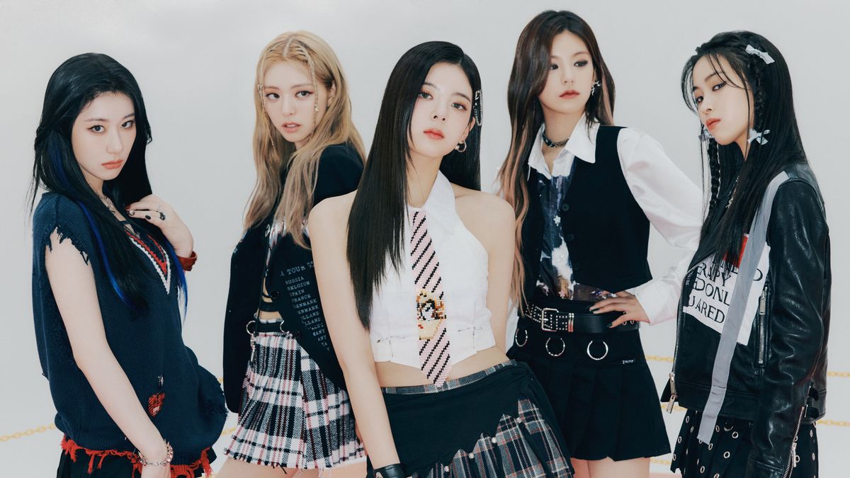 Check Out The Category Price And ITZY Checkmate Concert Tickets In Jakarta