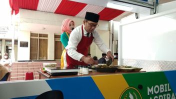 Ridwan Kamil's Red Clemek And Jengkol Seasoning Concoction From Bung Karno's Book 'Mustikarasa'