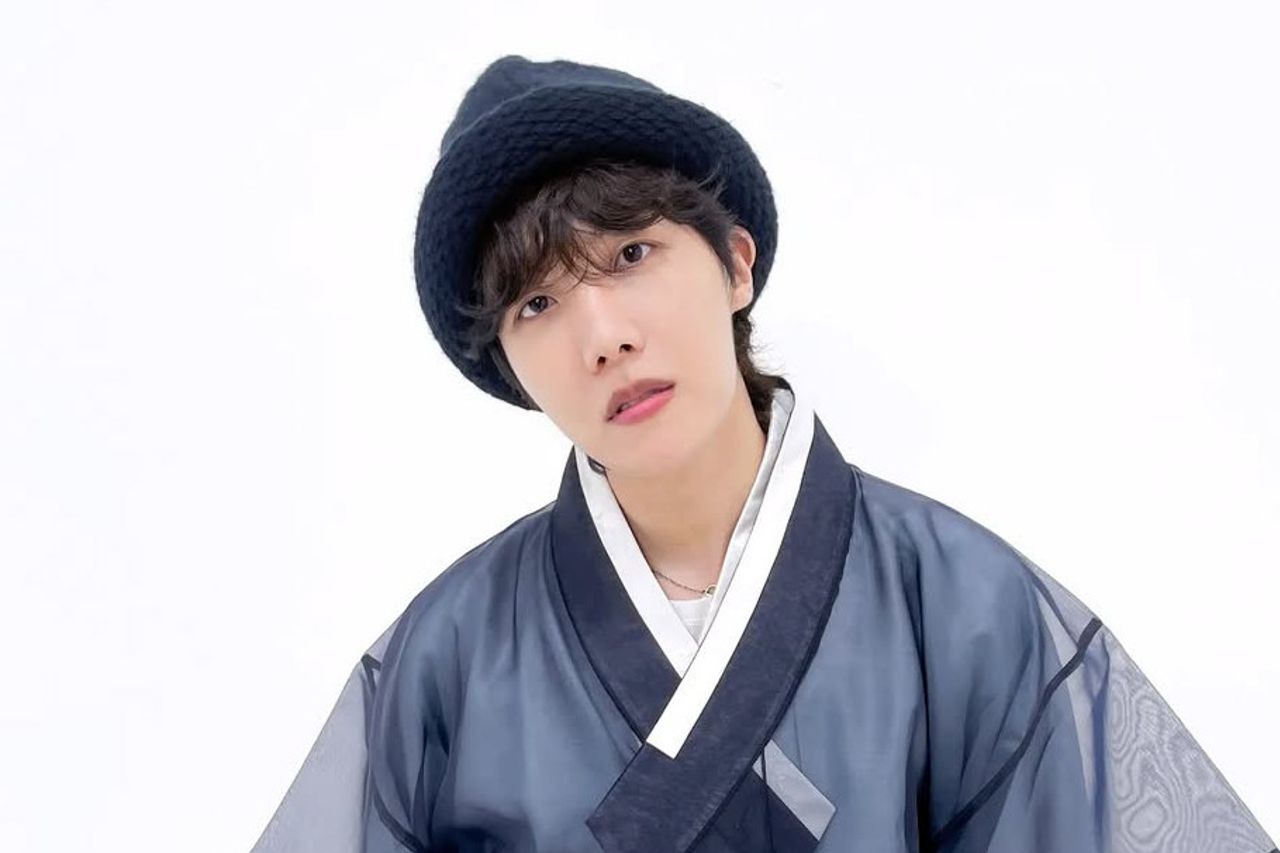 J-Hope BTS Donates IDR 1.2 Billion For Families Of Victims Of Airplane Accidents