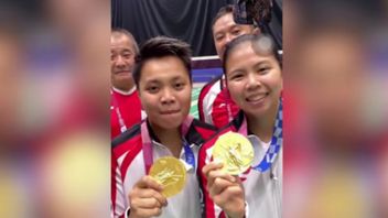 L’histoire Du Héros Olympique De Tokyo Apriyani Rahayu: Raquette En Bois Faite Par Papa Pour Sculpter L’histoire Du Badminton