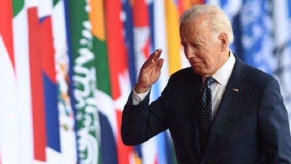 Perangi Rusia, Biden Gelontorkan Bantuan Militer Rp 5,6 Triliun untuk Ukraina