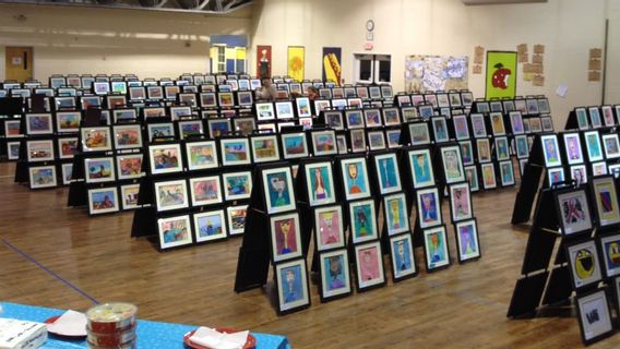 celière : Comment réaliser des expositions d'oeuvres d'art dans une école intéressante et éducative