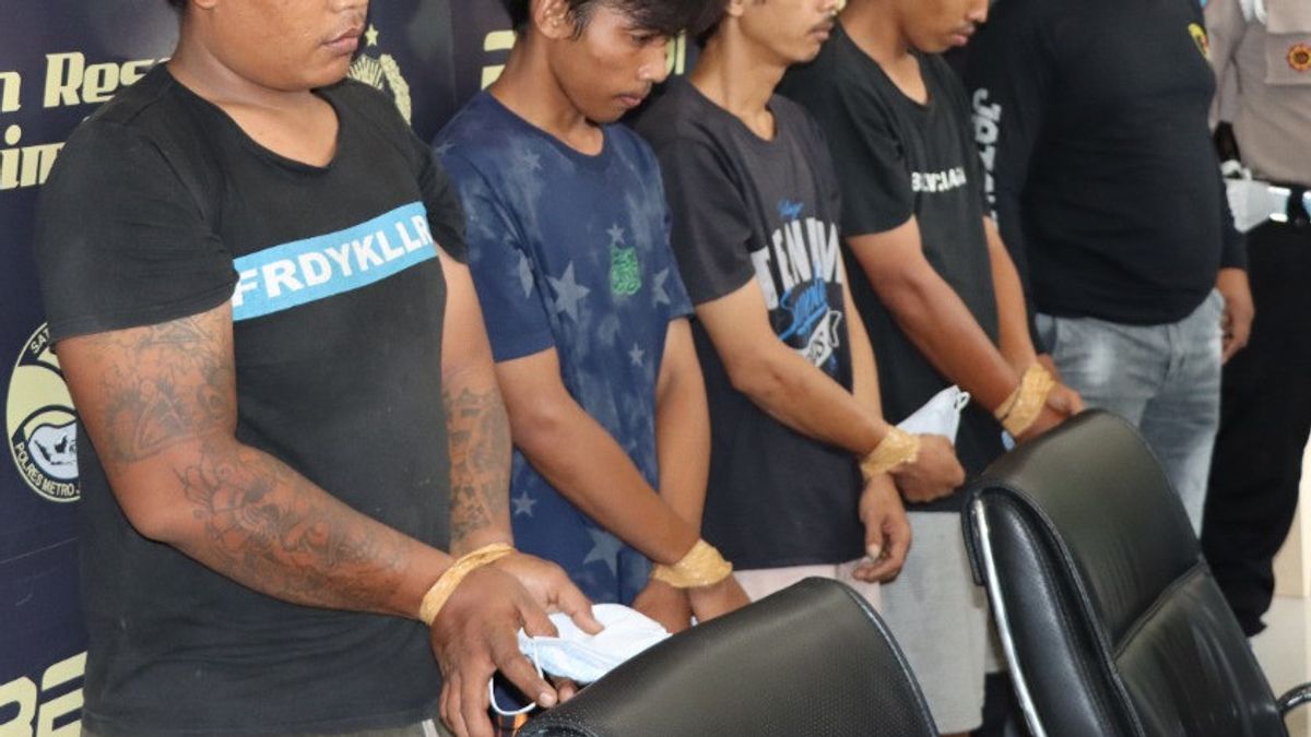 Empat Pengangguran di Jakarta Barat Curi Motor Demi Sabu