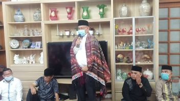 Akhyar Nasution Diulosi, A Reçu Le Soutien De La Nasution Family Association Of North Sumatra In The Medan Pilkada