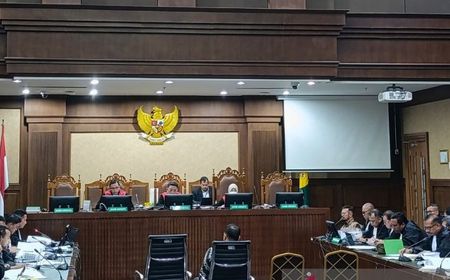 Mantan Ajudan SYL Buka-bukaan Soal Penyerahan Uang ke Firli Bahuri di GOR Badminton