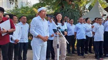 Cegah Warga Pakai Pinjol, Dedi Mulyadi Ingin Hapus Paradigma ‘Kajenting Tekor Asal Sohor’