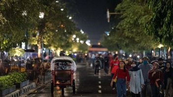 Yogyakarta Denda Rp7,5 Juta Bagi yang Merokok di Malioboro