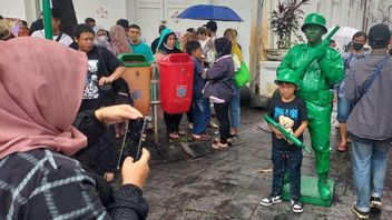 Libur Natal dan Tahun Baru 2023, Seniman Peran Kota Tua Jakarta Sanggup Raup Rp500 Ribu Sehari