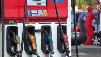 دول أخرى ترفع أسعار الوقود جوكوي: نحن نزيد 10 في المئة فقط ، يمكن أن نعرض لمدة ثلاثة أشهر