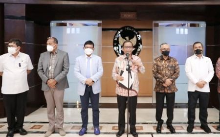 Mahfud MD Jerat Pinjol Ilegal dengan Pasal Pemerasan hingga UU ITE: Masyarakat Jangan Membayar!