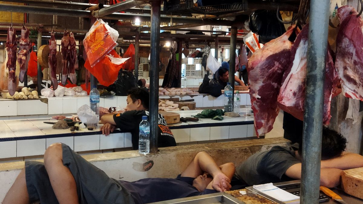 中国の旧年以来、価格上昇が起こり、肉屋は売上高が75%減少したと主張した