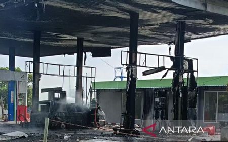 Mobil L300 Terbakar Saat Isi BBM di SPBU Sukoharjo, di Dalamnya Ada 2 Drum