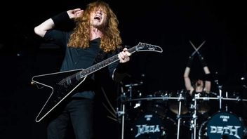 Soal Tren Penonton yang Suka Lempar Benda ke Panggung, Dave Mustaine: Jangan Seperti Bocah Manja