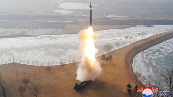 cott : La Corée du Nord rappelle des tirs de missiles