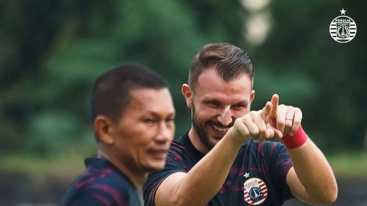 Pamer Tiket Kembali ke Jakarta, Marco Motta Dirumorkan Merumput Lagi di Indonesia tapi Bersama Klub Raffi Ahmad