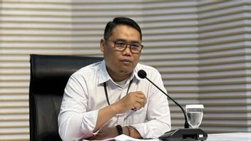 寻求其他方的参与,KPK开始在人力部提取TKA审查案的电子证据