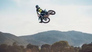Triumph Kenalkan Jagoan Offroad Baru, TF 250-C & TF 450-C