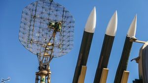 Iran Kembali Serang Israel termasuk Pangkalan AS di Timur Tengah