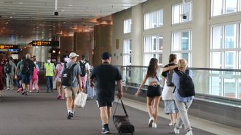 Penumpang Bandara Ngurah Rai Bali Meningkat Sampai 169 Persen per Januari, Bule Australia Dominasi Kedatangan Turis