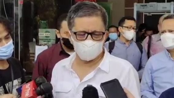 Dihadirkan dalam Sidang Munarman, Rocky Gerung Malah Sindir Jokowi