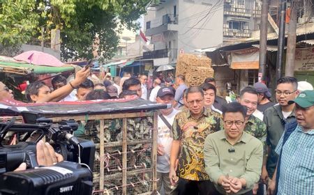 Cak Imin Blusukan ke Chinatown Jakbar, Lepas 99 Burung