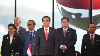 Jokowi Greets 3 State Leaders When Opening The ASEAN Summit