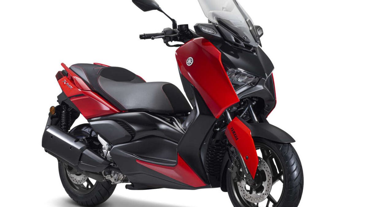 Yamaha X-Max 250 Gets The Latest Color In Malaysia, Anything?