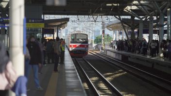 KAI Commuter Anticipates Services In The TNI Anniversary Warning Series