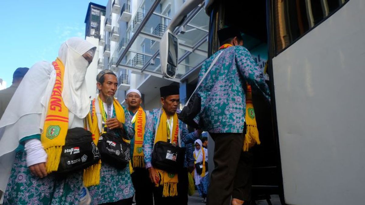 Hajj Repatriation Begins, House Of Representatives Commission IX Asks Ministry Of Health To Supervise Congregational Health At Airports