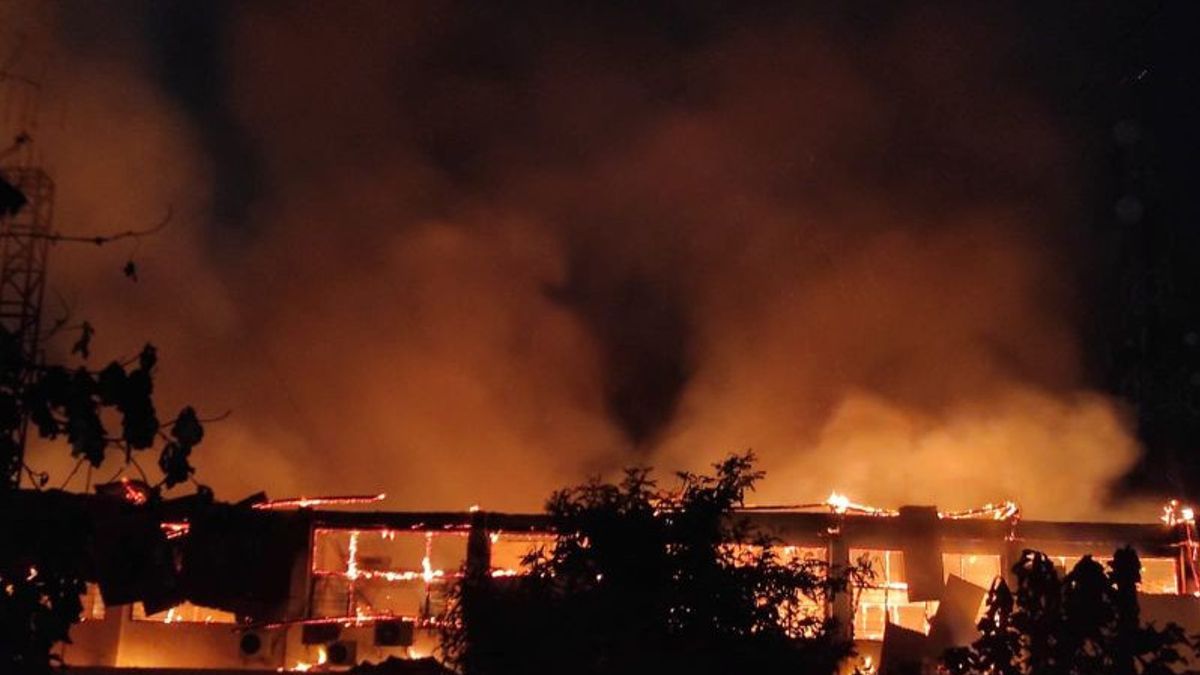 Kantor Dinas Kesehatan NTT Kebakaran