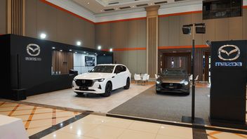 Mazda Suguhkan Pengalaman Berkendara Premium di GIIAS Bandung 2023