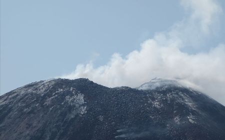 Gunung Anak Krakatau sedang Memperbesar Ukurannya