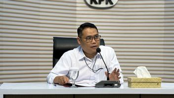 KPK Usut Dugaan Keterkaitan Bisnis Tersangka Korupsi Pengadaan Katalis Chrisna Damayanto dan Riza Chalid 