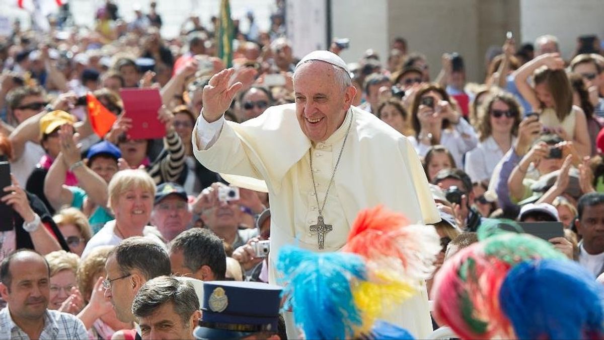 教皇弗朗西斯支持同性恋公民团结背后的两种可能性