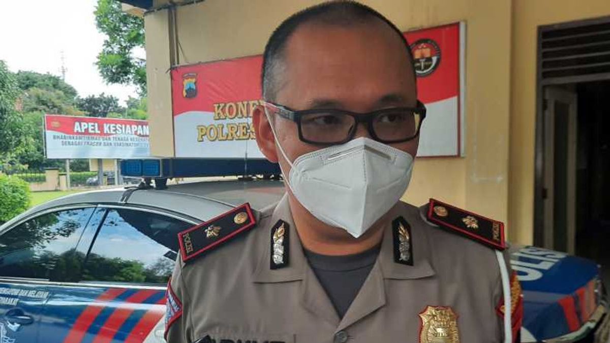 Polres Surakarta Tutup 6 Ruas Jalan Cegah Mobilitas Warga