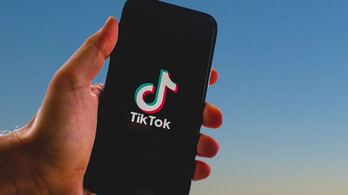 美国禁止政府雇员在办公室玩TikTok